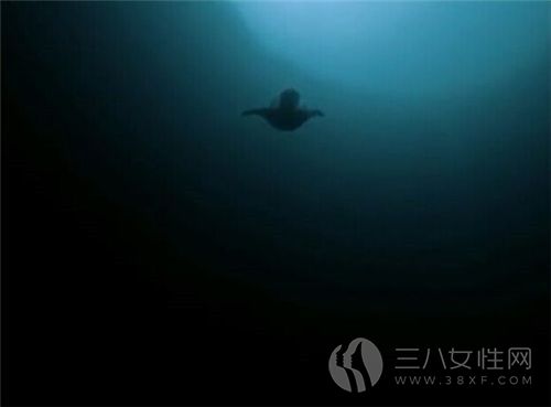 深海恐惧症引起的原因有哪些