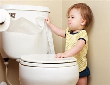 宝宝何时开始如厕训练最合适  如厕训练前的准备工作有哪些