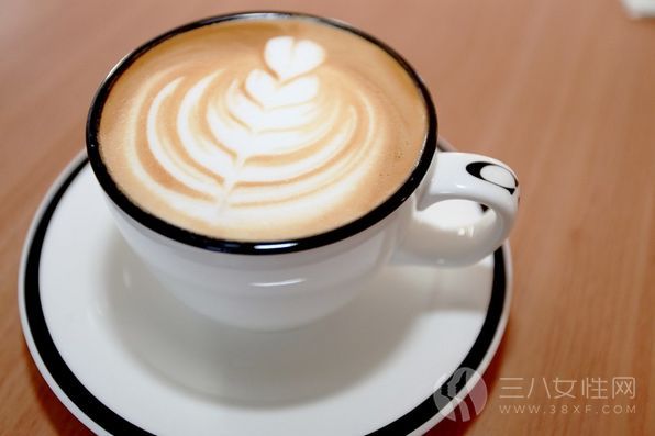 意式浓缩咖啡与美式浓缩咖啡的区别是什么