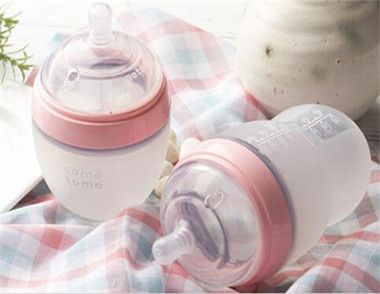 宝宝的奶瓶该怎么选择