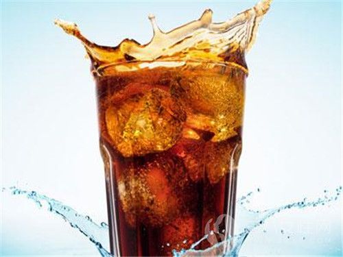 可乐喝了会杀精是真的吗
