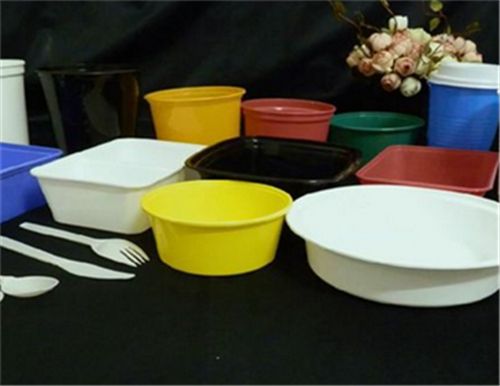 塑料餐具的制作材质是什么 如何选购塑料餐具