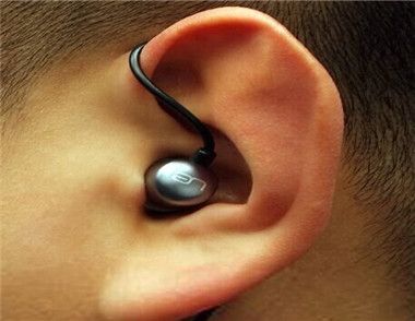 耳机带的多有什么危害 怎么防止耳机伤耳朵