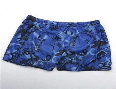 男士泳裤什么材质的好 夏天男士如何选择适合的泳裤