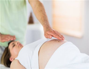 孕妇内检需要什么时候做 孕妇做内检为何会尴尬