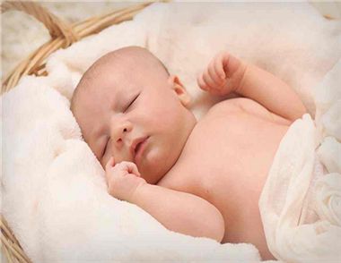 新生兒黃疸藍光治療需要多長時間 新生兒黃疸照藍光多久能退