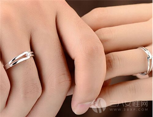 結婚怎樣挑選戒指