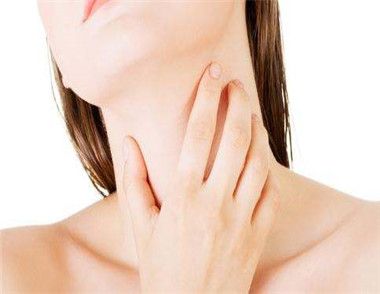 异物卡喉咙怎么办 异物卡喉的症状