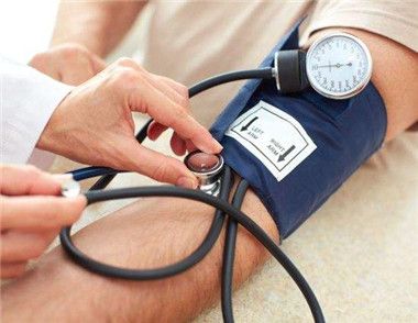 如何有效治疗高血压 高血压如何饮食