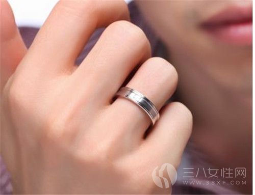 結婚戒指選什麼材質的比較好