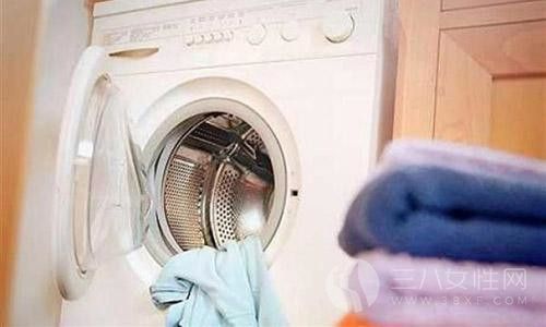 用洗衣机洗衣服要注意什么