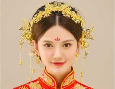 怎樣選擇中式婚禮新娘頭飾 中式新娘頭飾有哪些種類