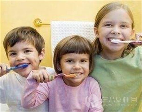 兒童齲齒怎麼護理.jpg