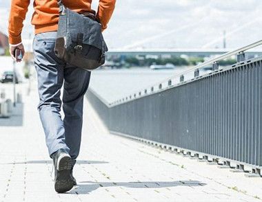 鞋底滑怎么办 防滑贴怎么用