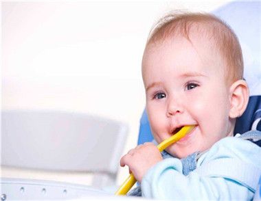 小孩长牙慢是缺钙吗 小孩长牙慢的原因有哪些