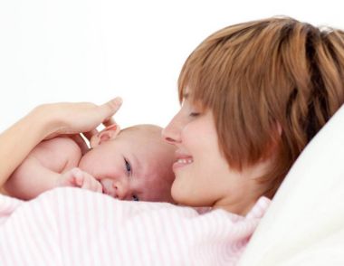 哺乳期乳腺炎可以喂奶嗎 哺乳期乳腺炎有什麼危害