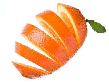 新鲜的橙子皮能泡水喝吗 橙子皮泡水喝有哪些禁忌
