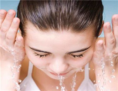 淘米水洗脸的正确方法是什么 淘米水洗脸有哪些禁忌