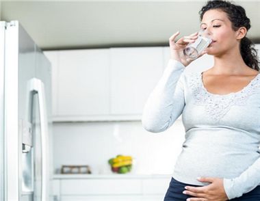 孕妇可以使用冰箱吗 冰箱对孕妇有什么危害
