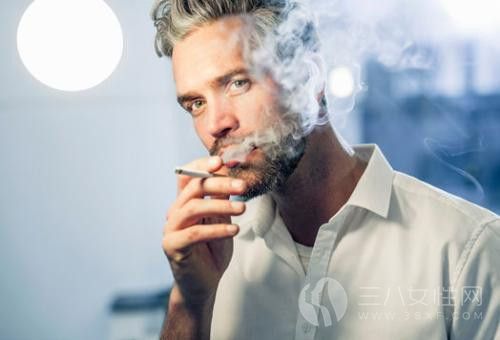 男性经常吸烟有什么害处·.jpg