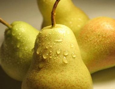梨不能和哪些食物一起吃 哪些人不能吃梨