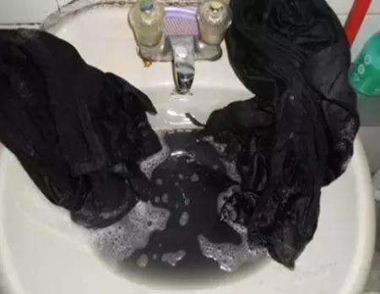 衣服褪色怎么洗 怎么防止衣服褪色