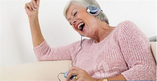 老年人如何预防听力下降