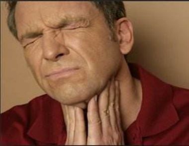 咽喉炎是怎么引起的 咽喉炎有哪些症状