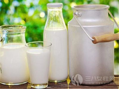 牛奶中含有哪些营养物质