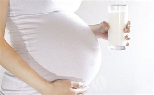 孕妇什么时候喝牛奶最好
