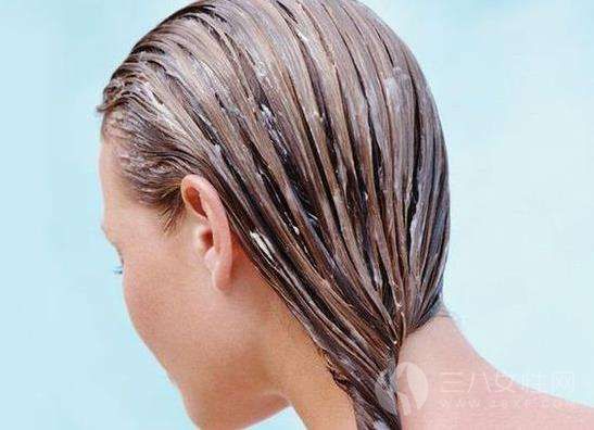 头发容易油是什么原因 油性头发怎么护理