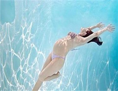 孕婦可以遊泳嗎 孕婦遊泳的好處有哪些