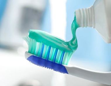 牙膏保质期是多久 牙膏过期还能用吗