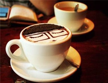 白咖啡和黑咖啡有什么区别 白咖啡和黑咖啡的区别