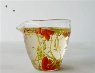 金銀花枸杞茶的功效 金銀花枸杞茶怎麼泡比較營養