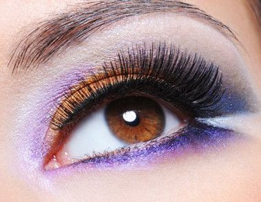 紫色眼影怎麼畫好看 紫色眼影配什麼口紅