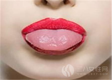 舌苔发白是怎么回事 舌苔发白的原因有哪些