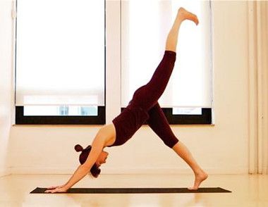 练瑜伽后腰疼怎么办 练瑜伽怎样预防腰痛