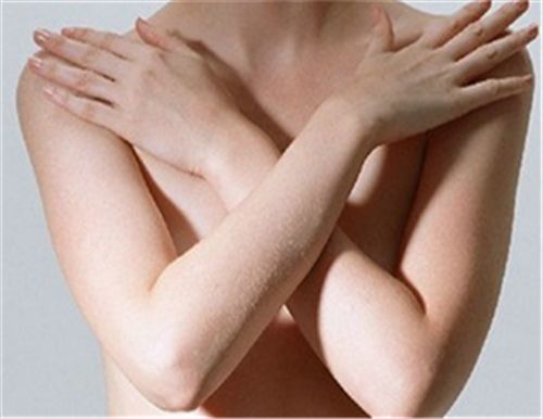 乳房疼是癌的前兆嗎 哪些疾病會引起乳房疼