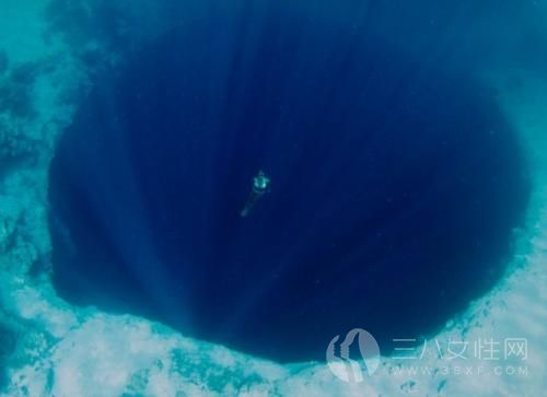 深海恐惧症的原因 是什么引起深海恐惧症