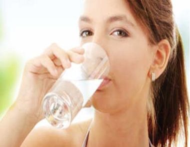喝白開水能減肥嗎 喝白開水有什麼好處