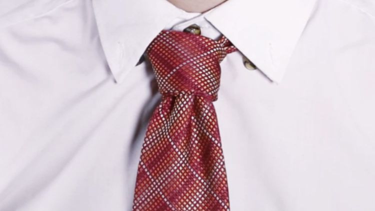 范韦克结领带怎么打 范韦克结领带的打法步骤