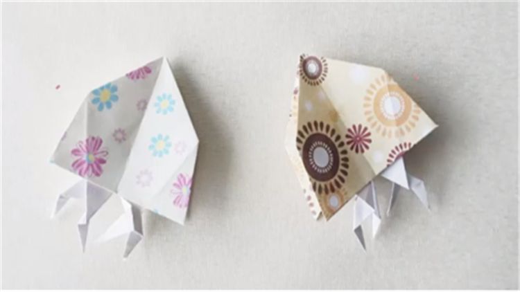 儿童折纸 海蜇折纸的具体步骤