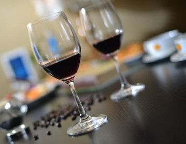 怎样挑选葡萄酒 如何挑选优质葡萄酒