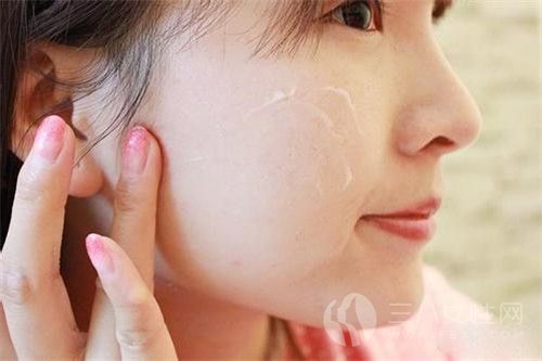 玻尿酸可以直接抹脸吗