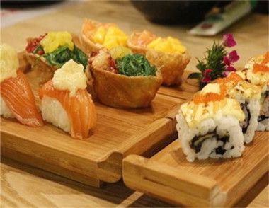 怎么正确地吃寿司 怎么吃寿司最好