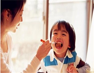 最易帶壞孩子的壞習慣 如家長有哪些壞習慣影響孩子
