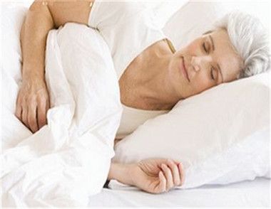 老人失眠的治療方法 如何預防老人失眠