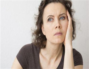 女性更年期的症狀有哪些 如何將更年期延後