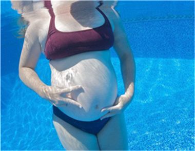 孕妇游泳的好处 孕妇游泳的好处有哪些